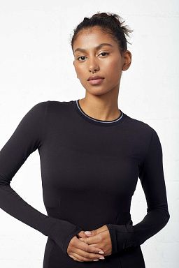 Roya Modal Interlock Tee Black