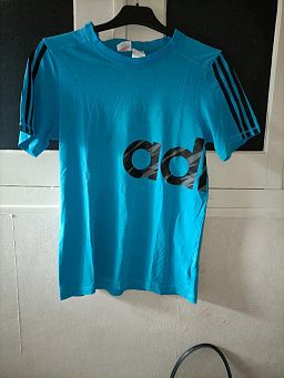 t-shirt adidas